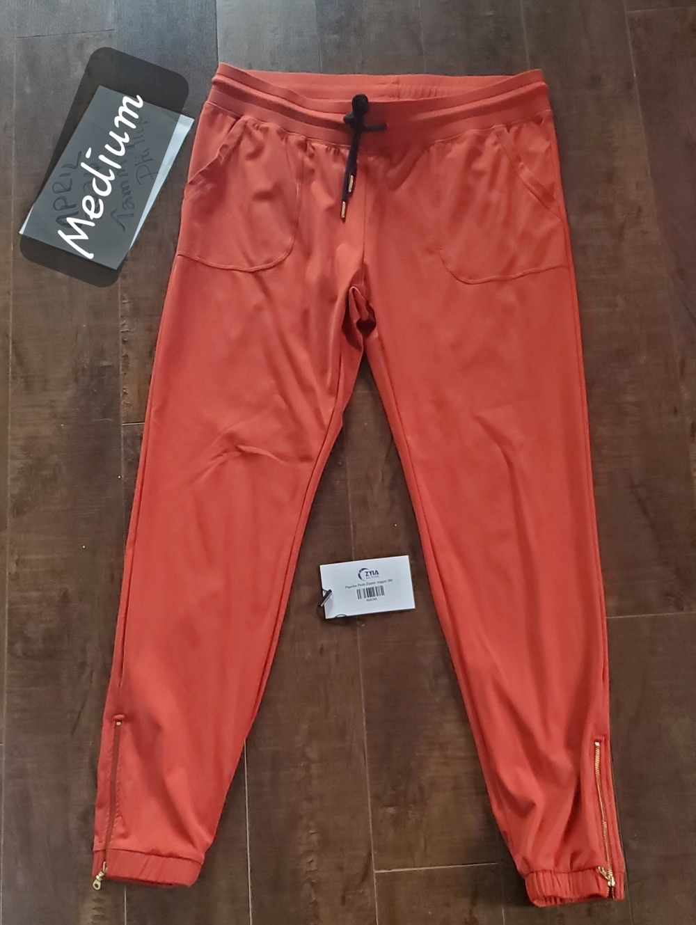 Zyia Paprika Peak Zipper  Jogger Pants EUC WIth Tag Womens Size Medium